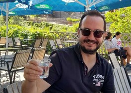 Επιμένει η Σοφία Αποστολάκη : "Η υπόθεση του Βασίλη δεν έκλεισε, τώρα ανοίγει"
